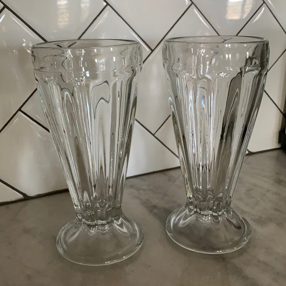 Pottery Barn Clear Glass Parfait sundae Set